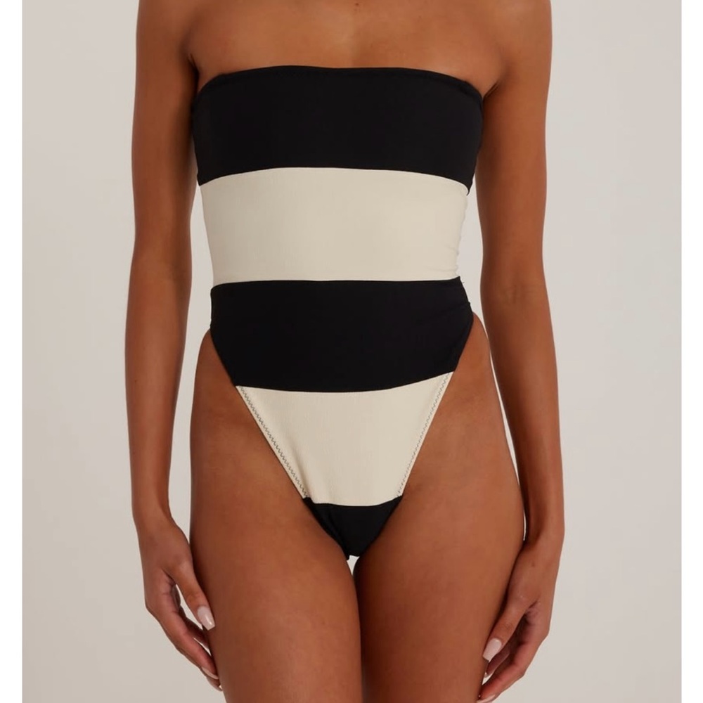 Same One Piece - image 3